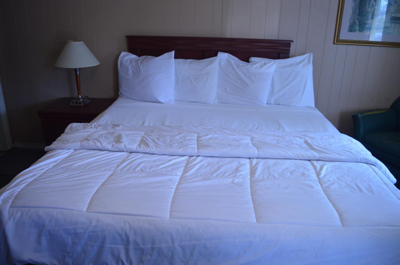 Parkview Motel Гуэлф Экстерьер фото